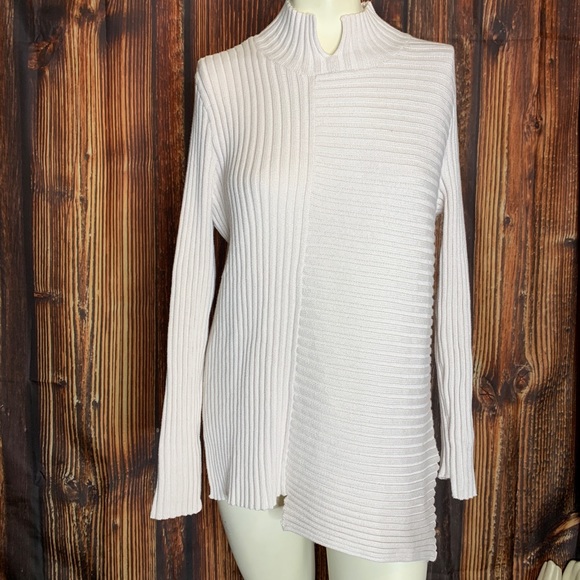 CAbi Sweaters - Cabi asymmetrical ribbed knit sweater